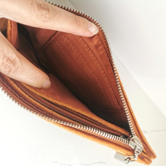 Urban Outfitters Suede Clutch/Wallet - Picture 5 of 6